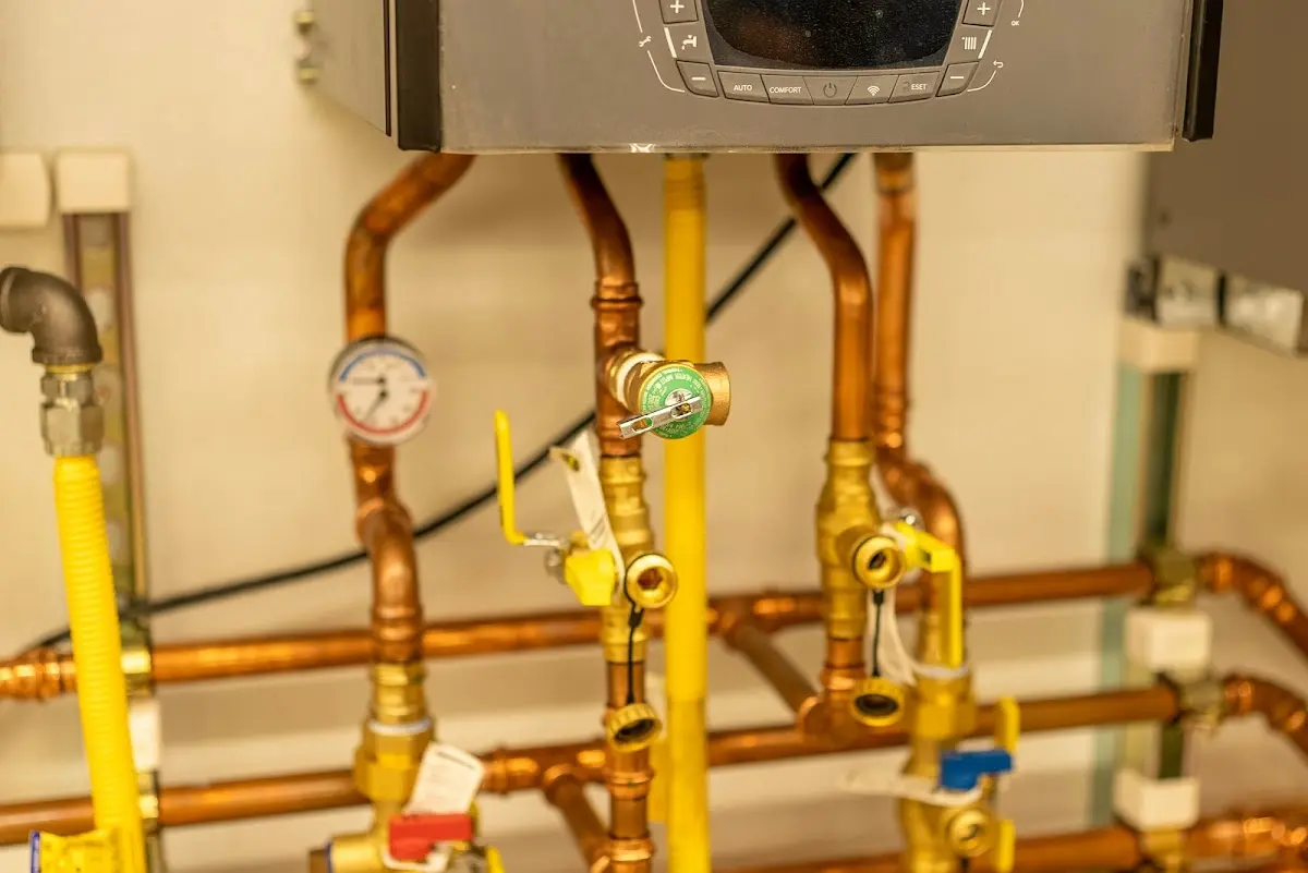 Licensed technician providing Pipe Repair for a homeowner in Hyde Park